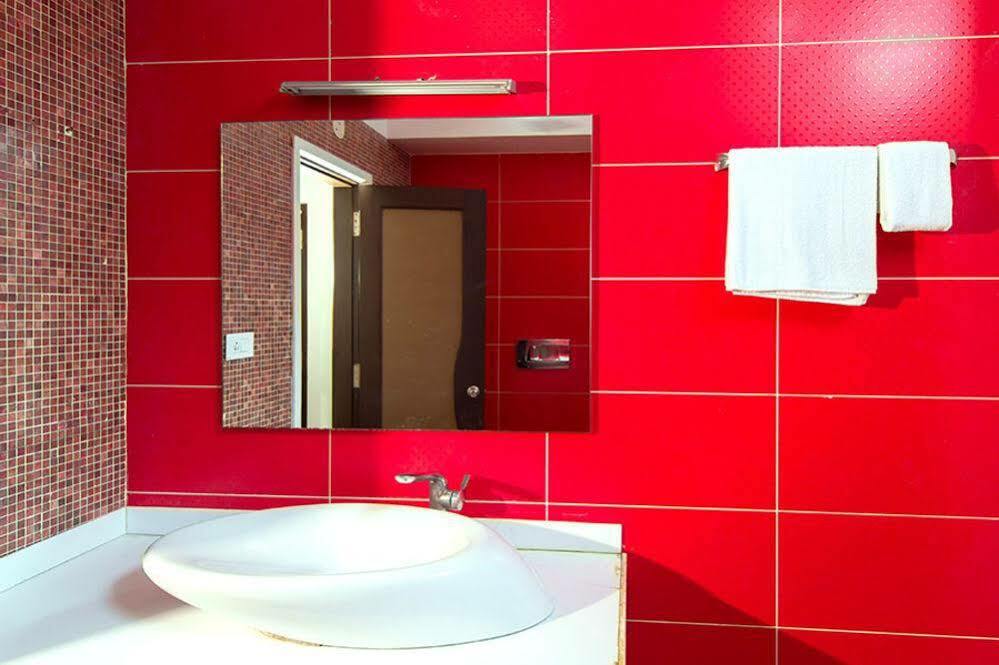 Phoenix Hospitality Services Chennai Exterior foto